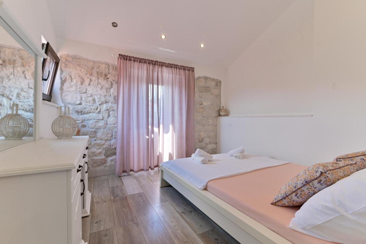 Apartman Ciciliani Trogir Kültér fotó